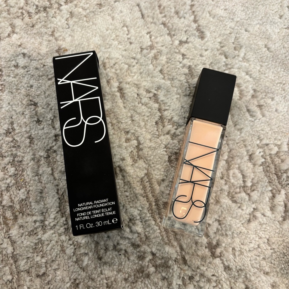 NARS Natural Radiant Longwear Foundation NIB- Light 1 Oslo